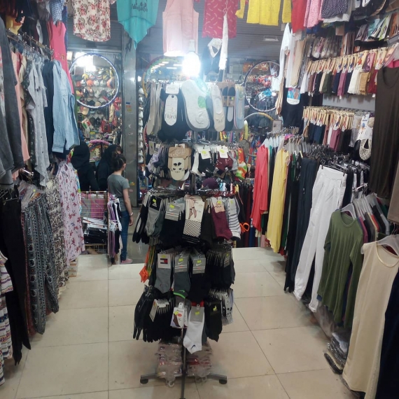 جوراب آیلار پاساژ بعثت تجریش