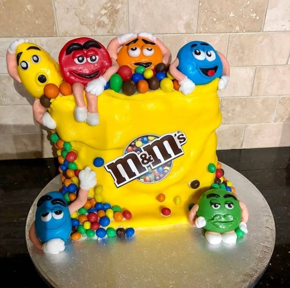 گامی لند عرضه کننده پاستیل های خوشمزه آواسنتر